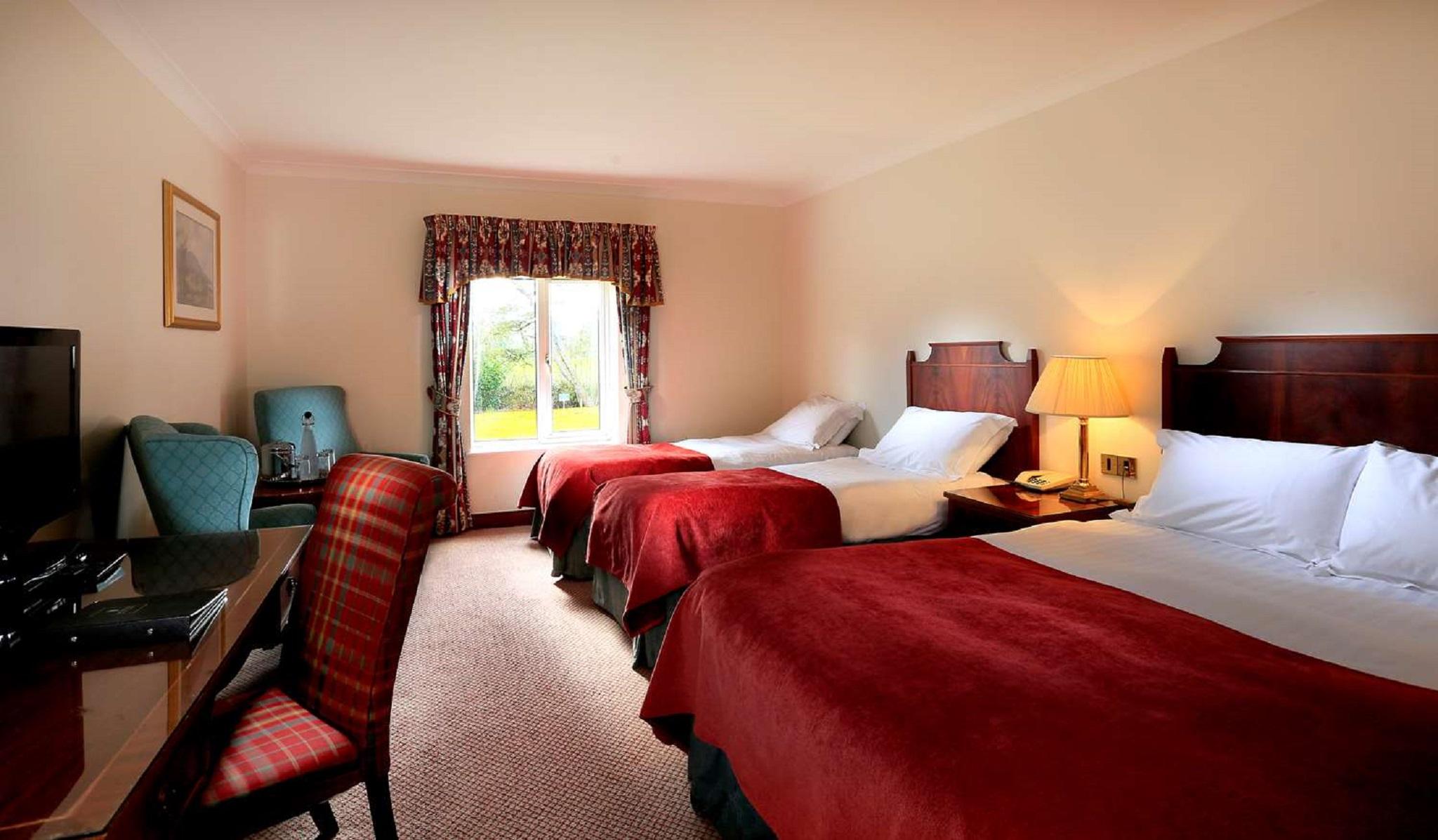 Macdonald Craxton Wood Hotel & Spa Ledsham  Exterior foto
