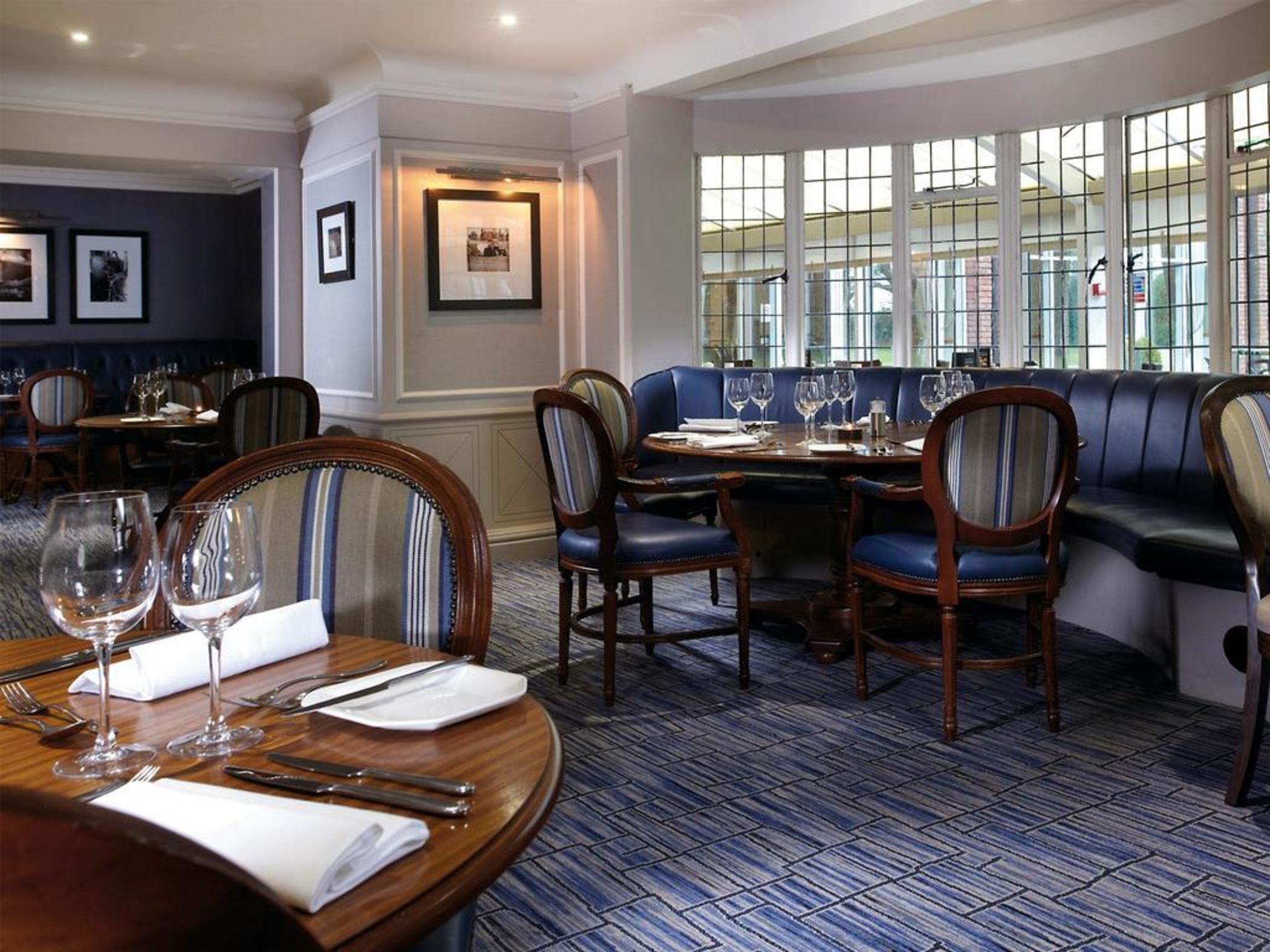 Macdonald Craxton Wood Hotel & Spa Ledsham  Exterior foto
