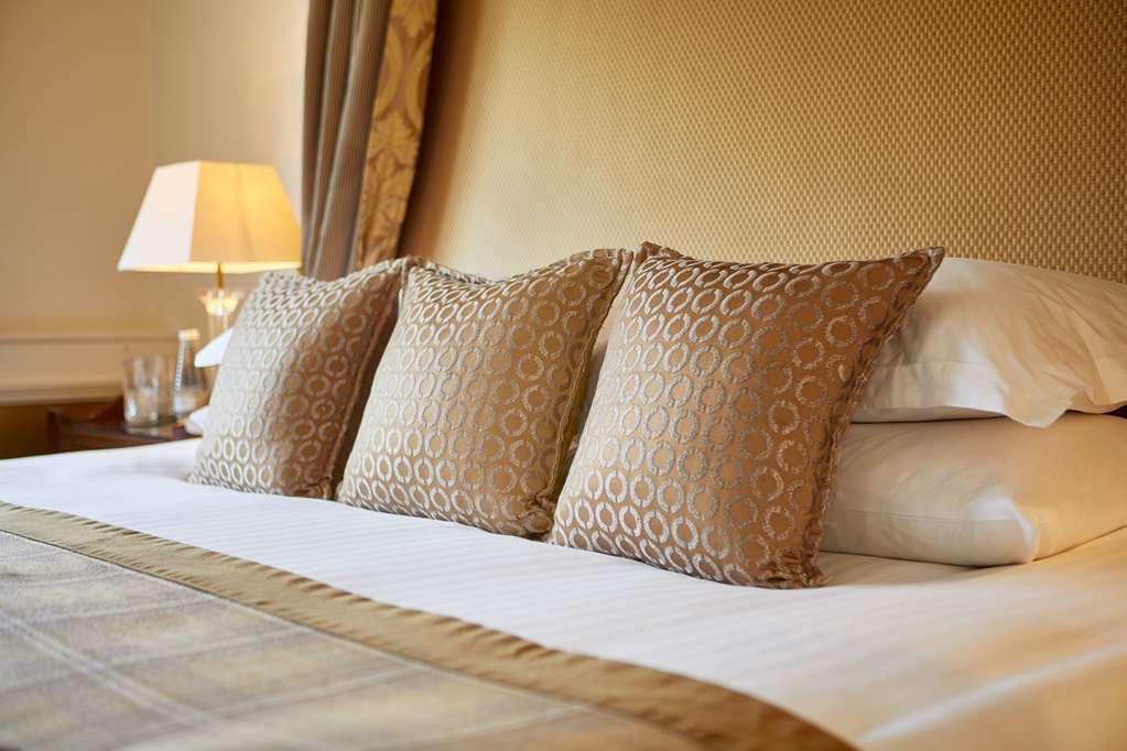 Macdonald Craxton Wood Hotel & Spa Ledsham  Habitación foto