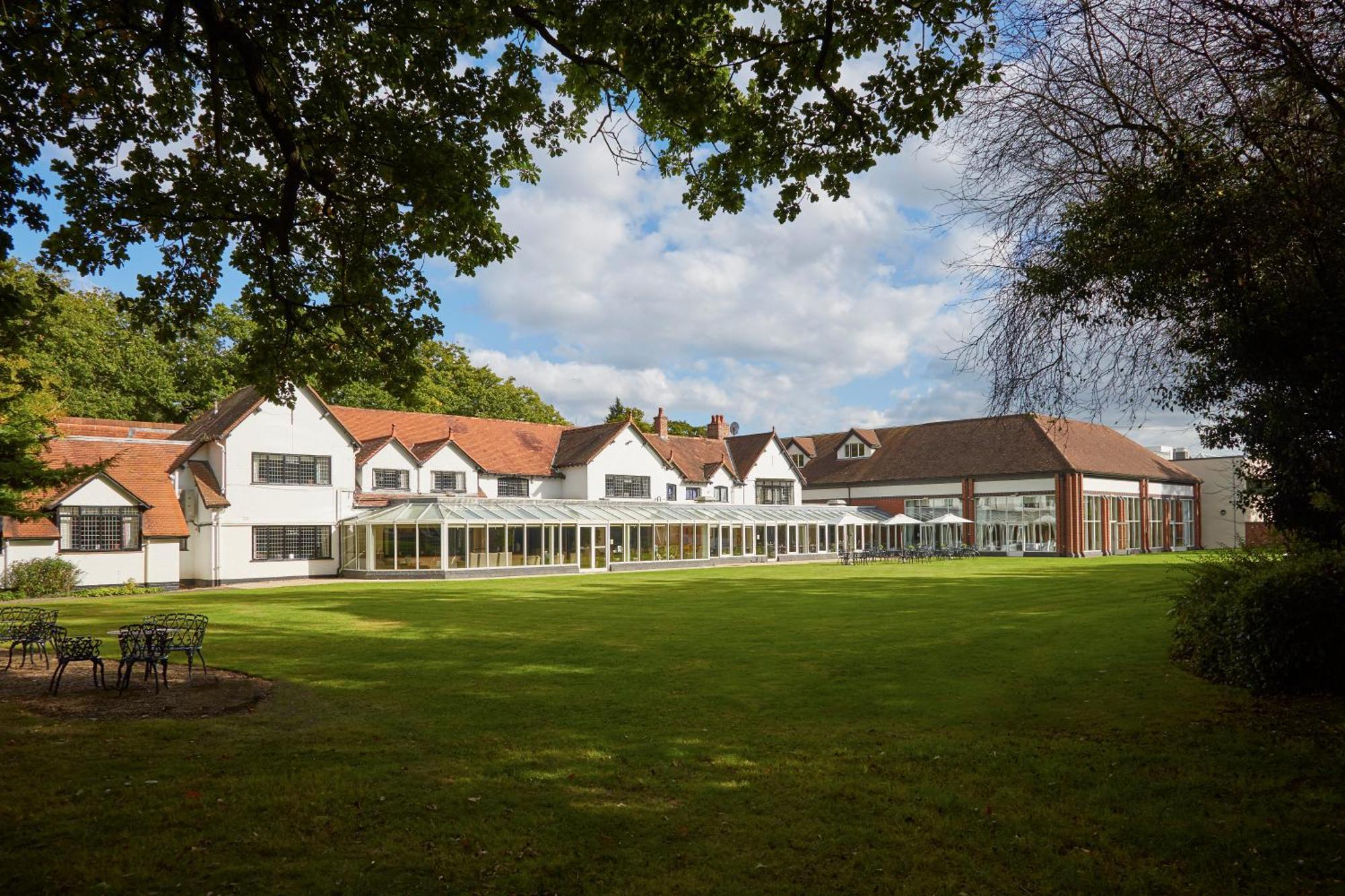 Macdonald Craxton Wood Hotel & Spa Ledsham  Exterior foto