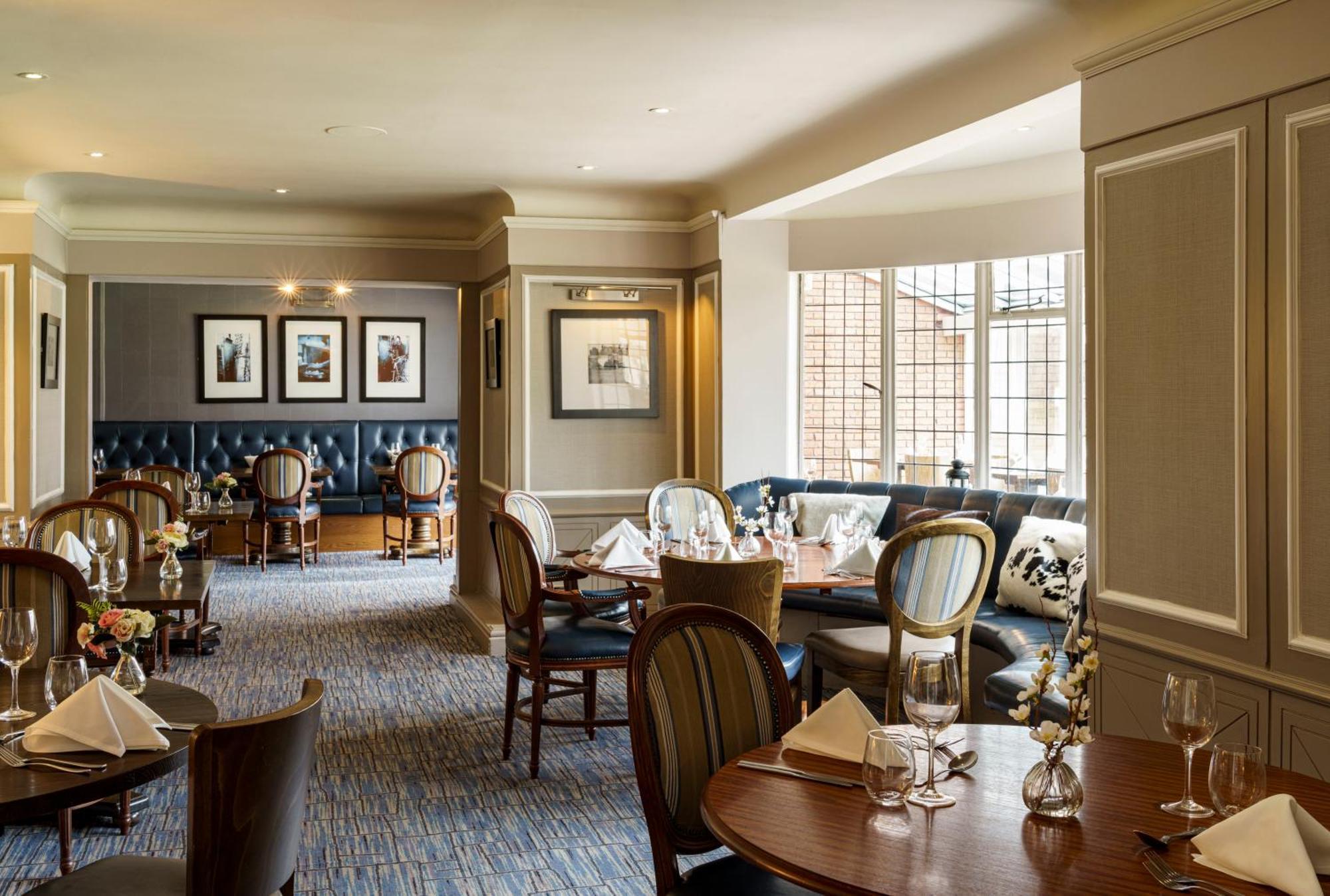 Macdonald Craxton Wood Hotel & Spa Ledsham  Exterior foto