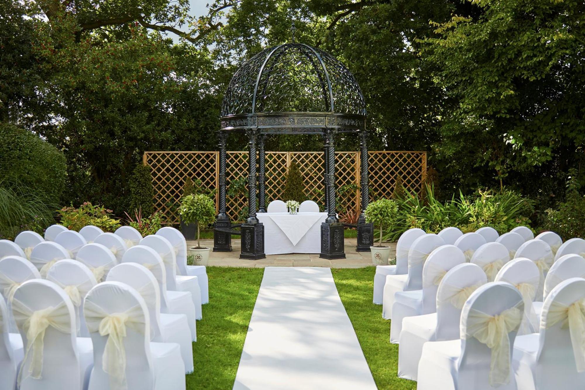 Macdonald Craxton Wood Hotel & Spa Ledsham  Exterior foto
