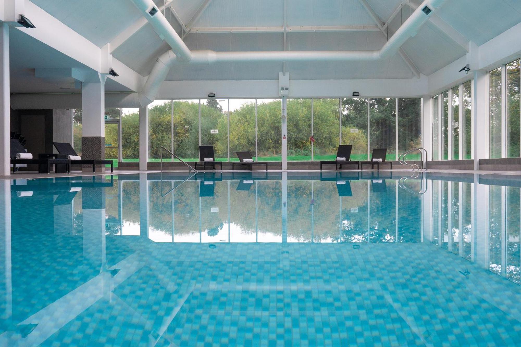 Macdonald Craxton Wood Hotel & Spa Ledsham  Exterior foto